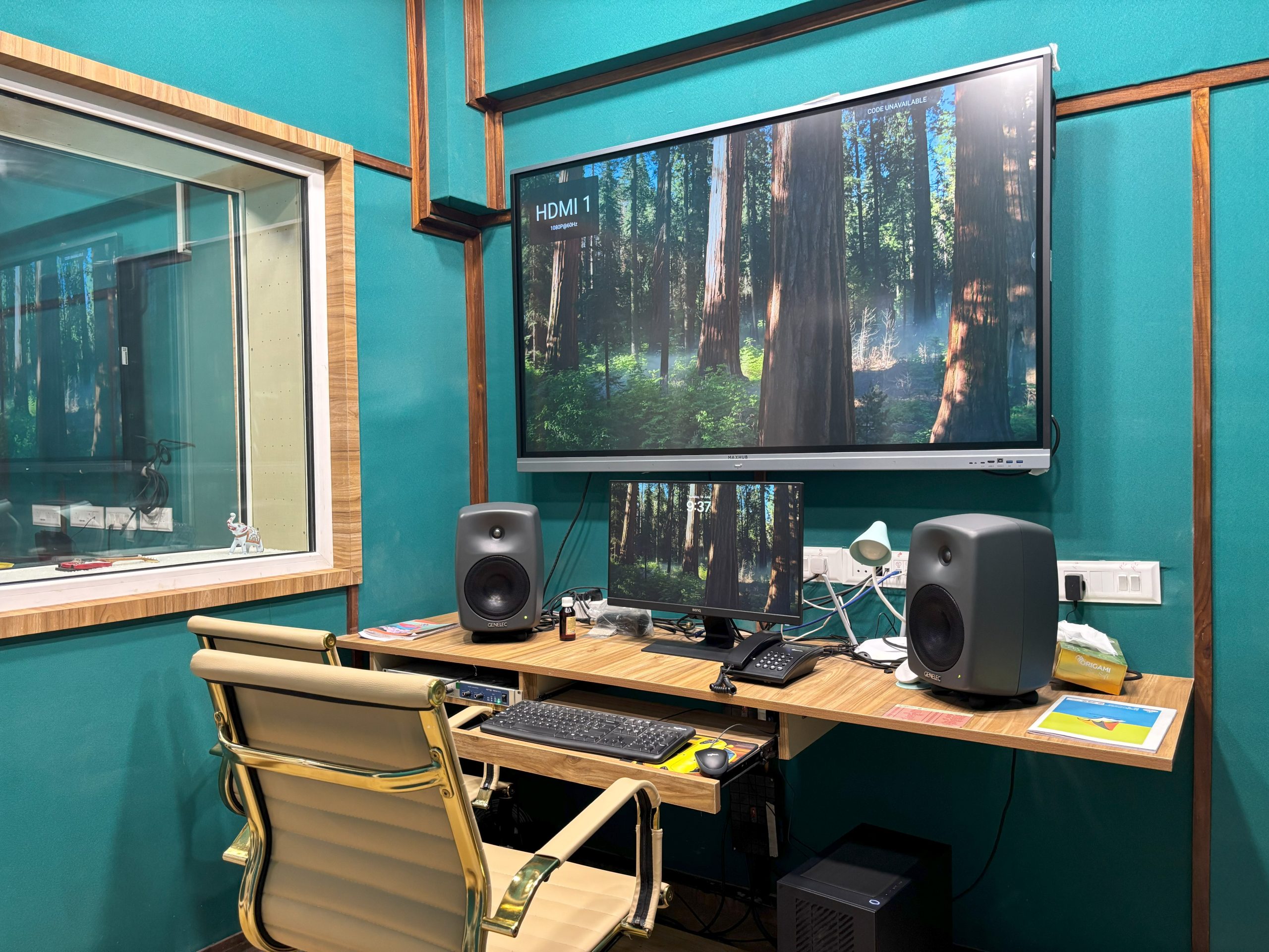 Studio Emerald 1
